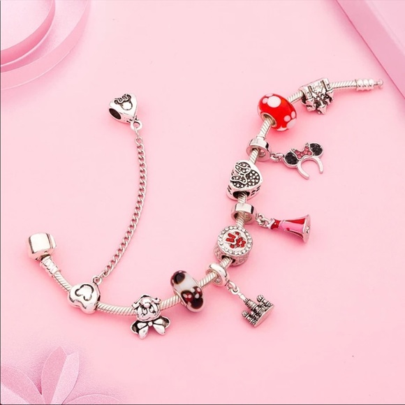MINNIE Crystal ♡ Charms GIFT Bracelet - Picture 2 of 10